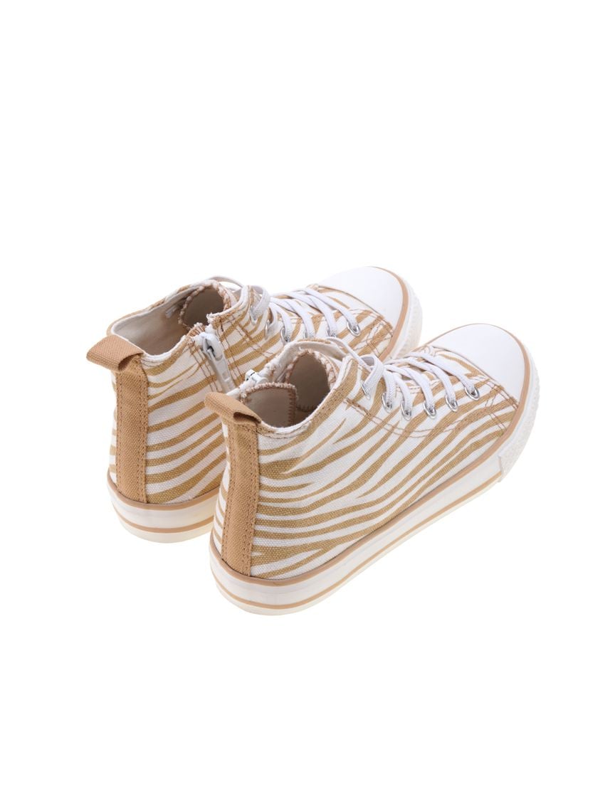 סניקרס גבוהות 30-35