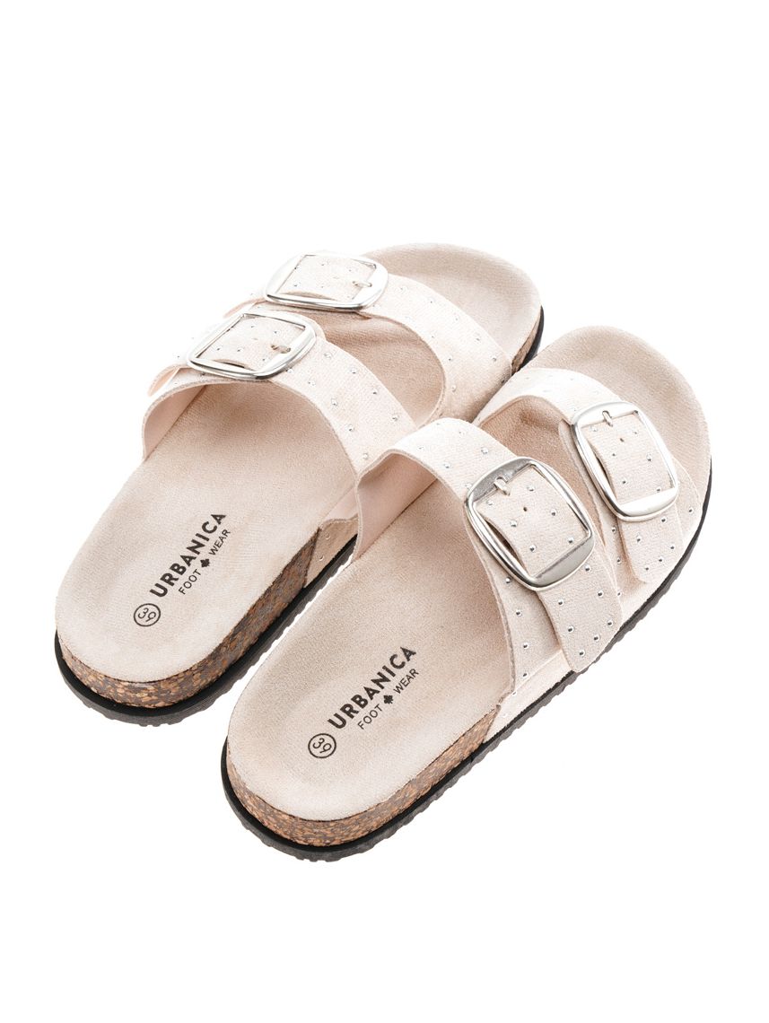 כפכפים מעוטרים ניטים