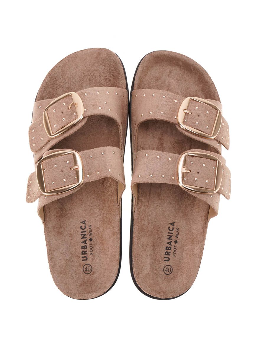 כפכפים מעוטרים ניטים