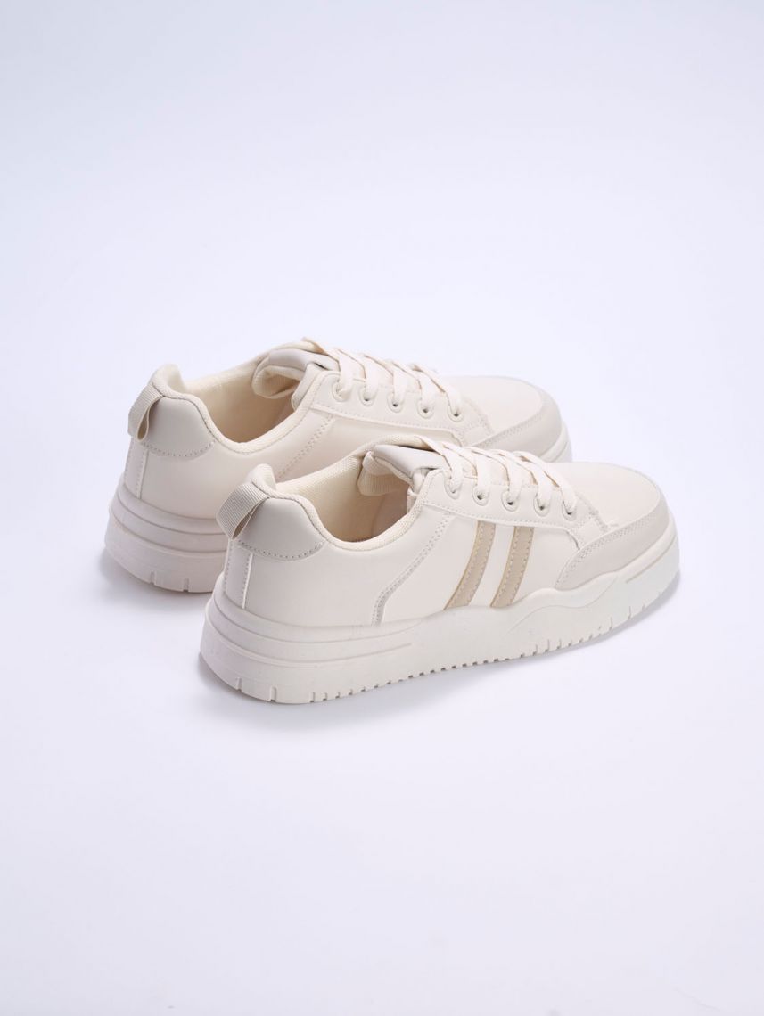 סניקרס פסים