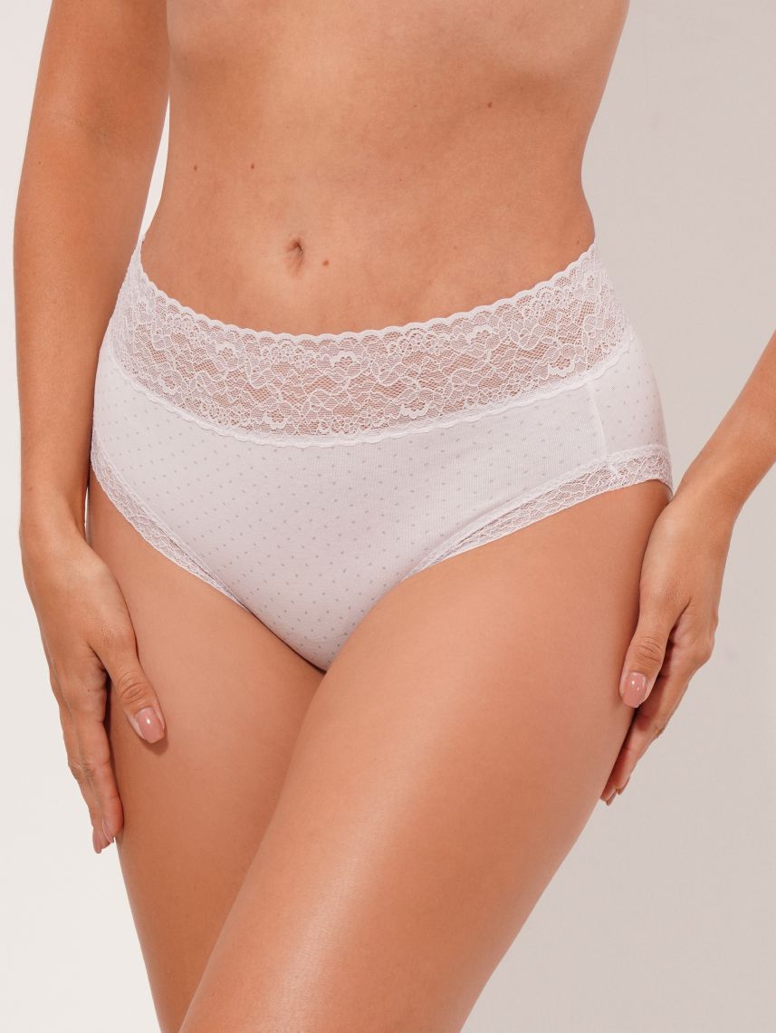 תחתונים עם מסגרת תחרה