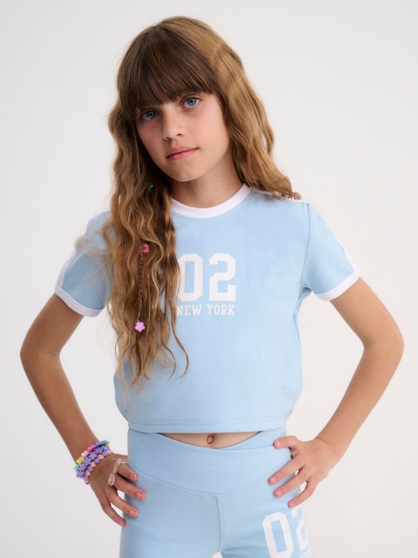 חולצת אקטיב ספורטיבית