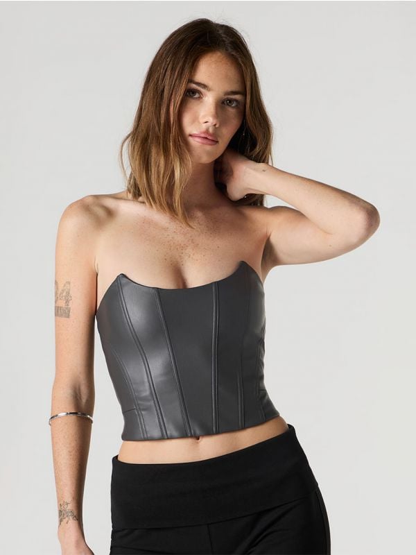 מחוך סטרפלס