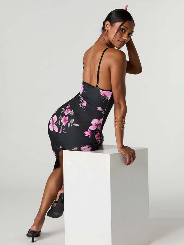 שמלת מקסי אלסטית