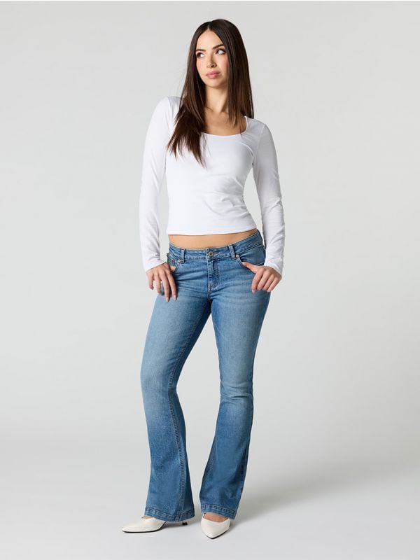 ג’ינס LOW RISE-FLARE