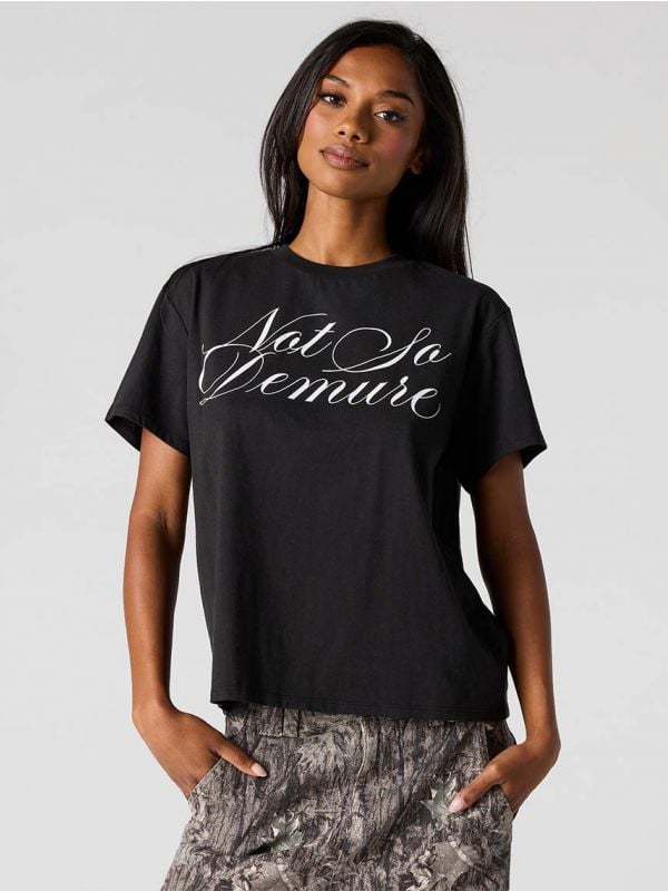 טי-שירט בוקסי