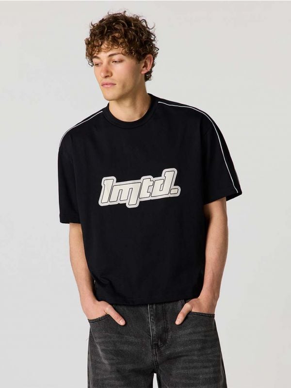 טי-שירט בוקסי עבה