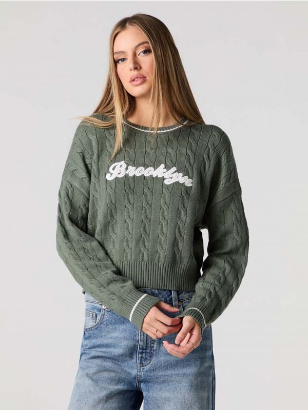 סריג עם רקמה