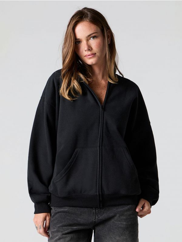 קפוצ’ון אוברסייז עם ריצ’רץ’