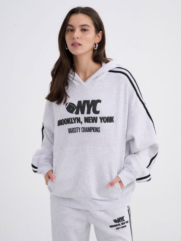 קפוצ’ון סיטי עם רקמה