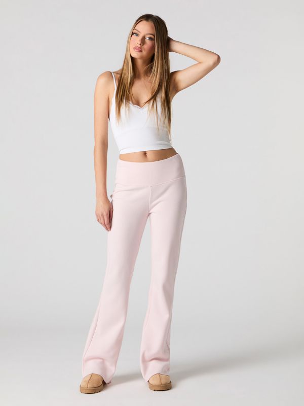 מכנסי פוטר מתרחבים