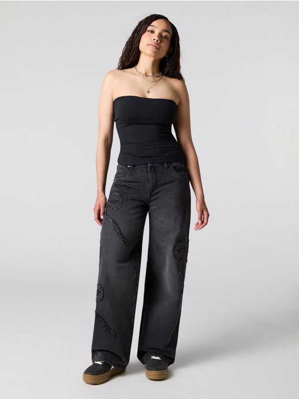 ג’ינס LOW RISE עם רקמה