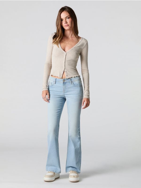 ג’ינס LOW RISE-BOOTCUT