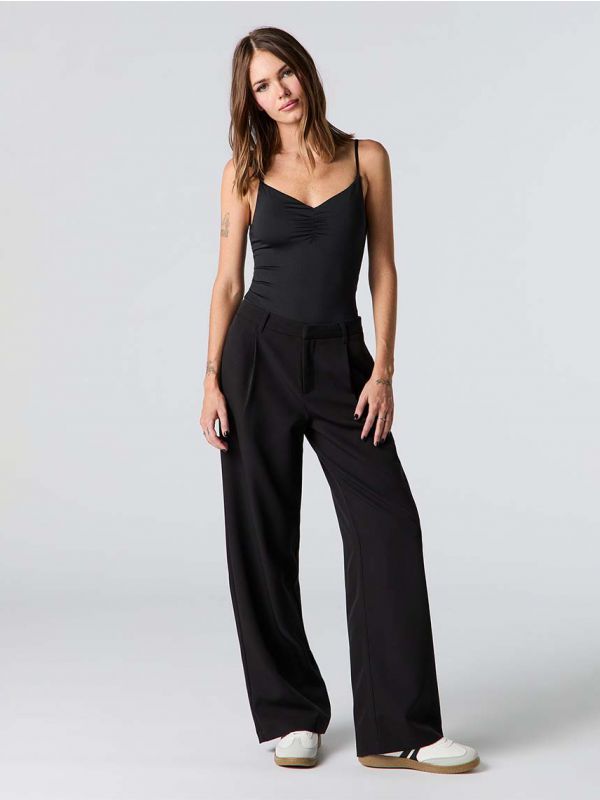 מכנסי BAGGY - LOW RISE