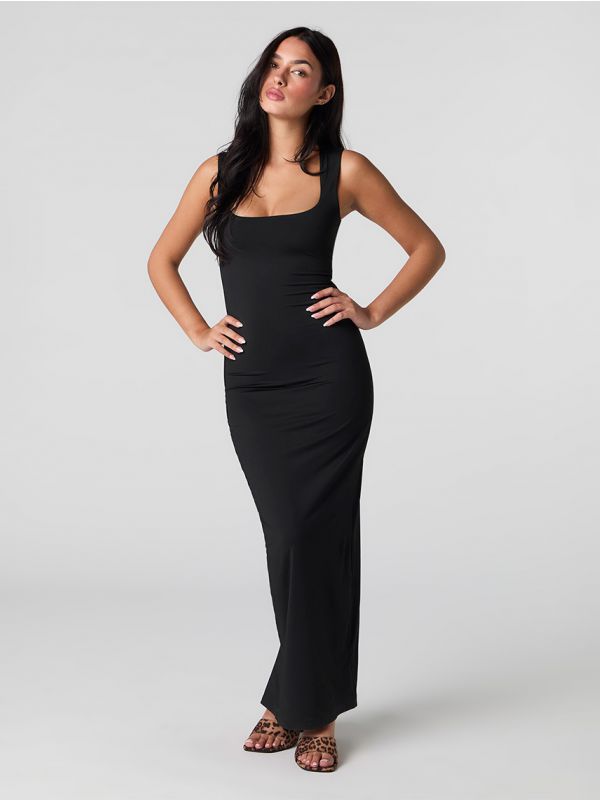 שמלת מקסי צמודה