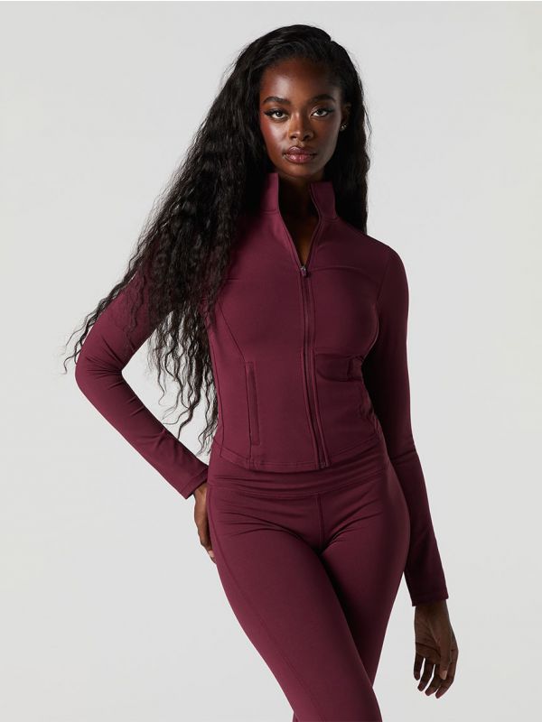 ג’קט אקטיב