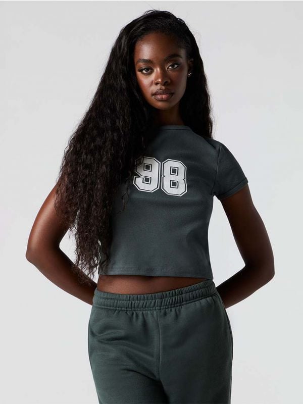 טי-שירט קרופ אקטיב