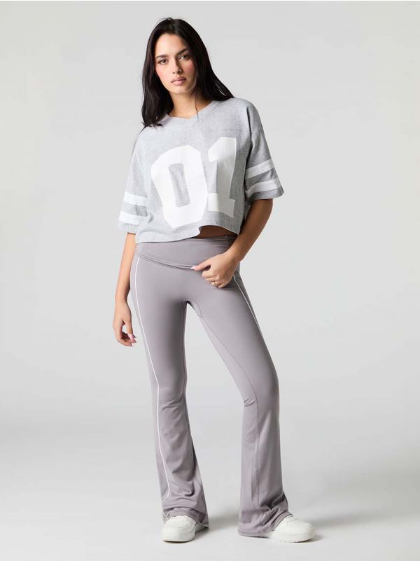 מכנסי אקטיב מתרחבים