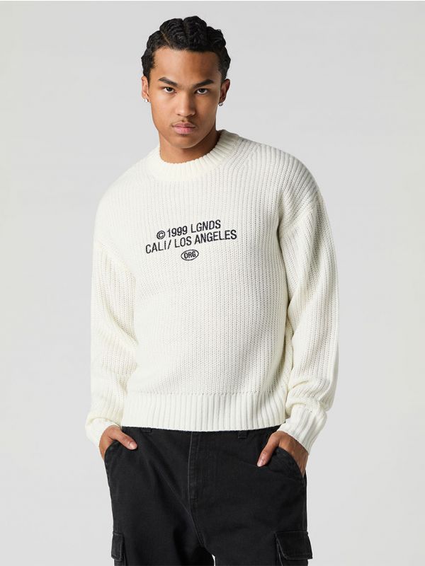 סוודר עם רקמה LA