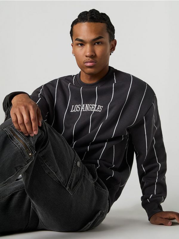 סווטישרט פסים סיטי