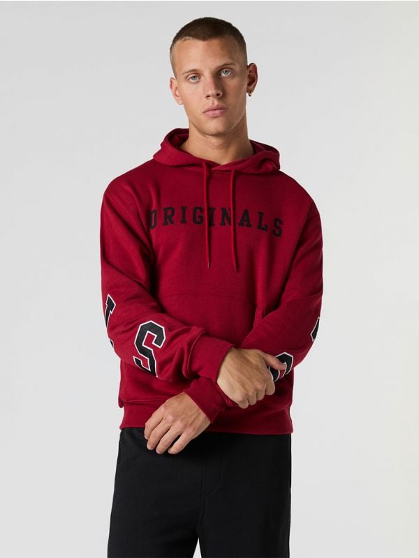 קפוצ’ון עם כיתוב