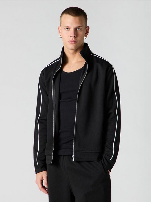 ג’קט עם פסים