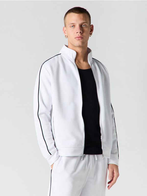 ג’קט עם פסים