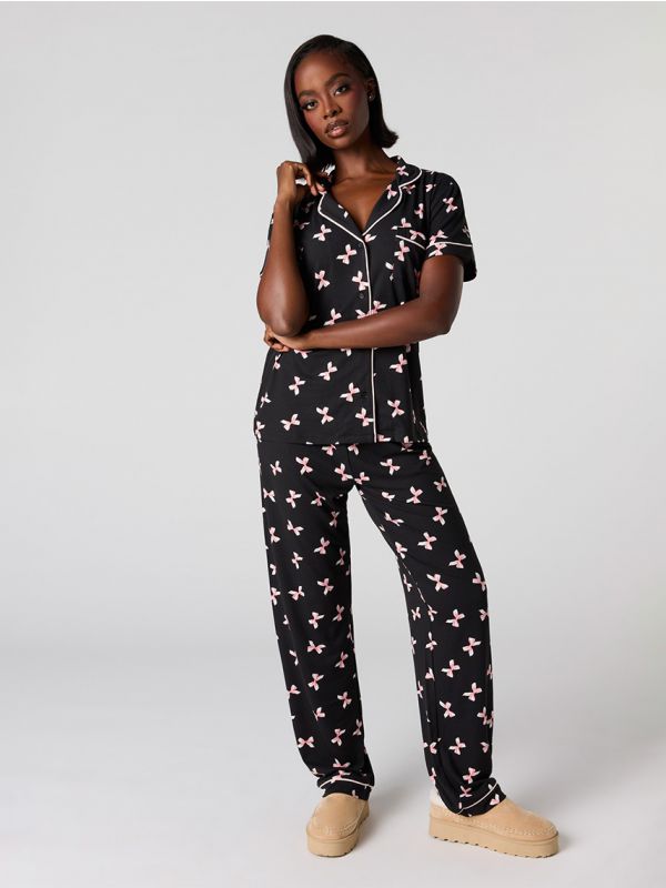 סט פיג’מה מכופתרת