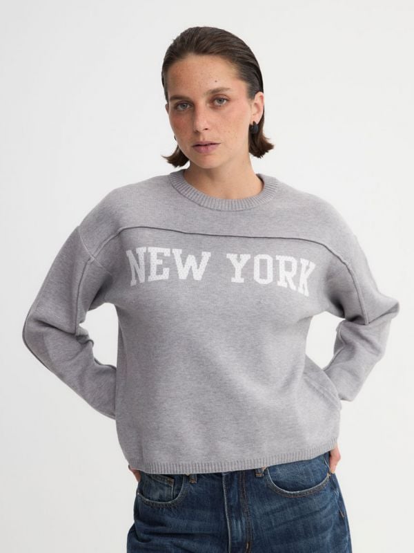 סוודר עם הדפס