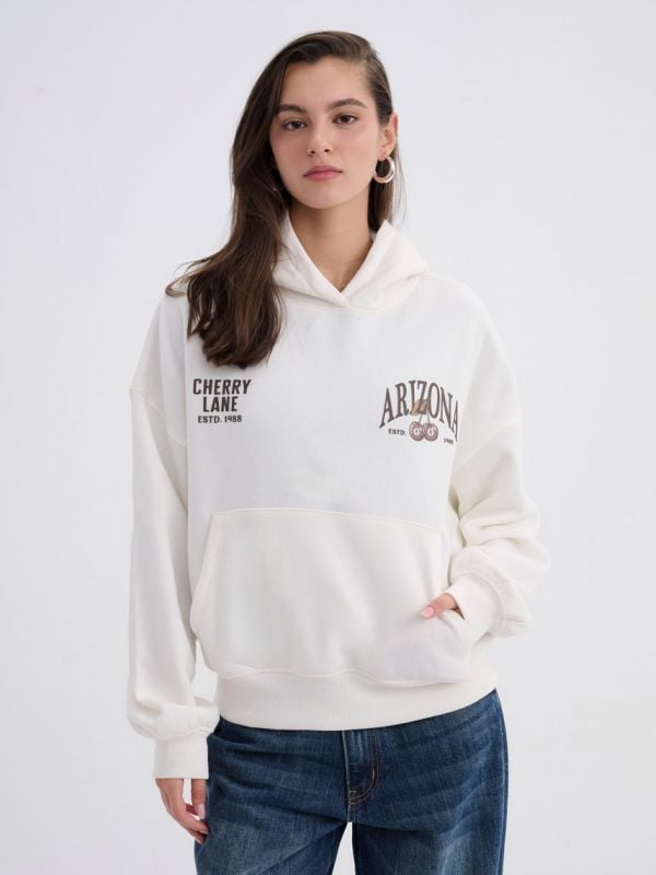 קפוצ’ון בוקסי עם רקמה