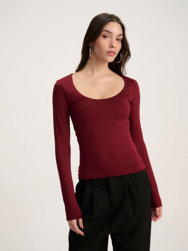 טי-שירט U ארוכה