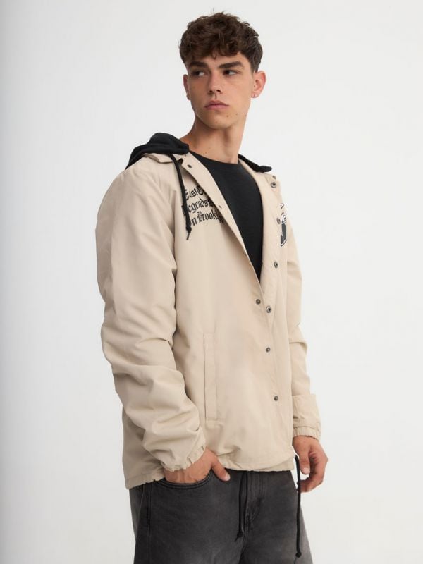 מעיל עם הדפס