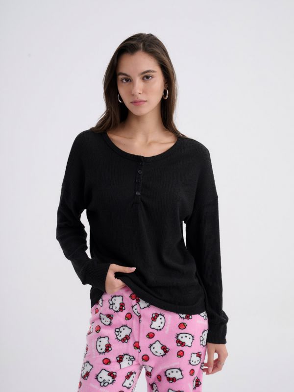 חולצת פיג’מה ארוכה