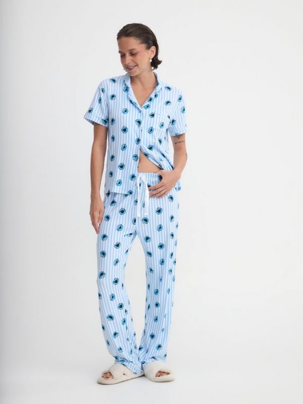 סט פיג’מה מכופתרת ארוכה | Sesame Street