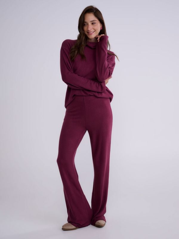 מכנסי האצ’י ארוכים