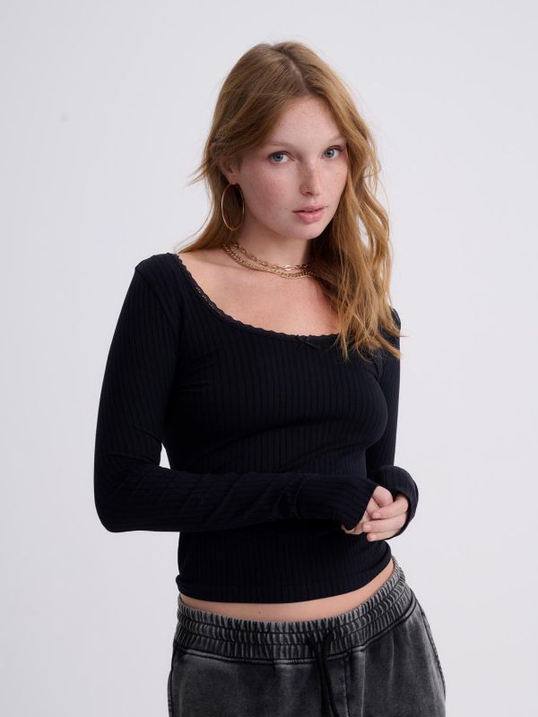 חולצה ארוכה