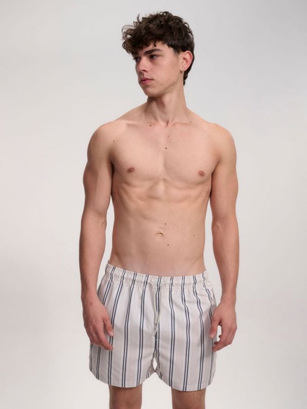 מכנסי בגד ים