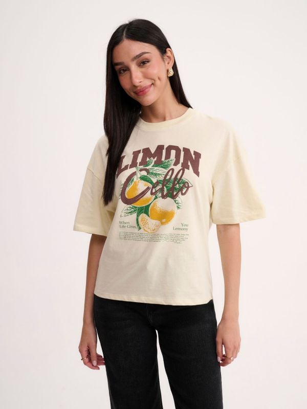 טי-שירט עם הדפס