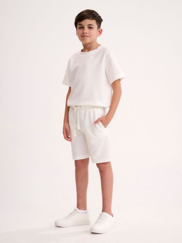 מכנסיים קצרים