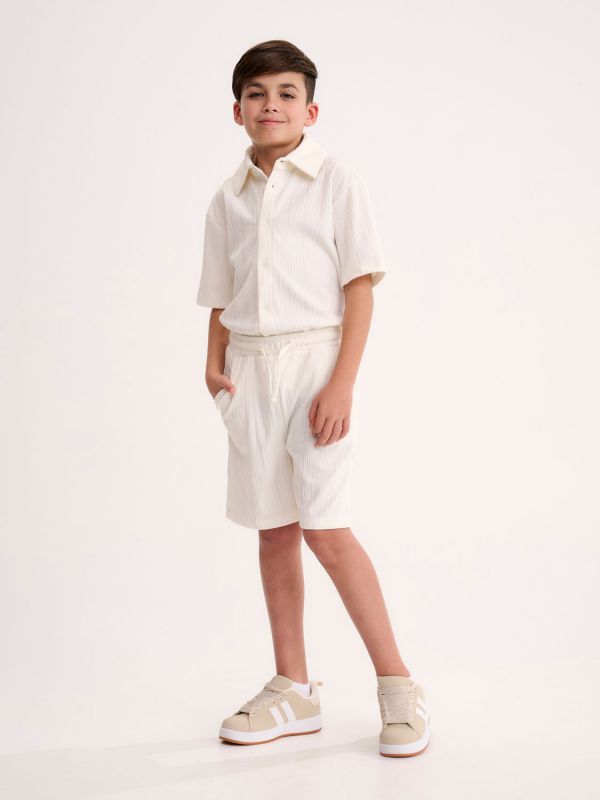 מכנסיים קצרים