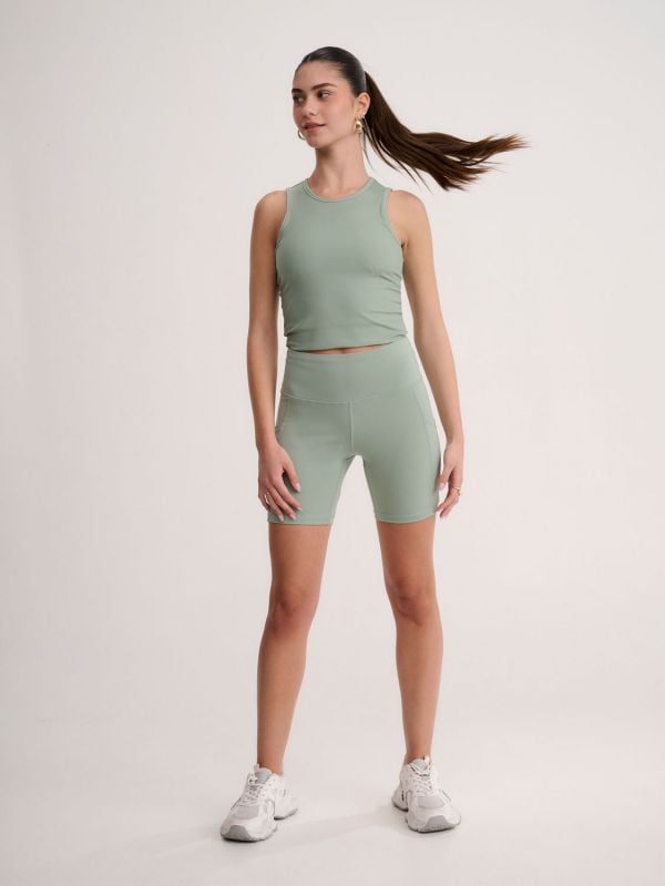 טייץ אקטיב קצר