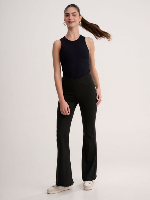 מכנסי אקטיב FLARE ארוכים