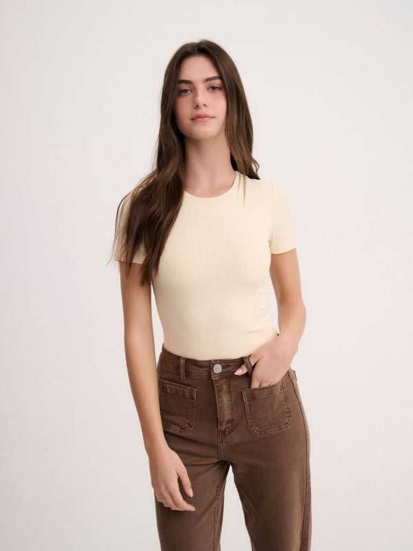 בגד גוף קצר