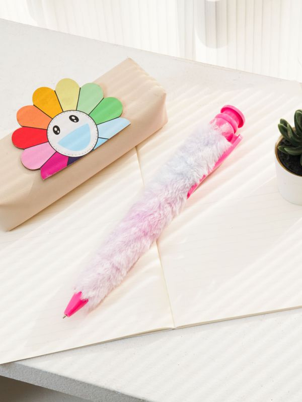 עט פרוותי ענק