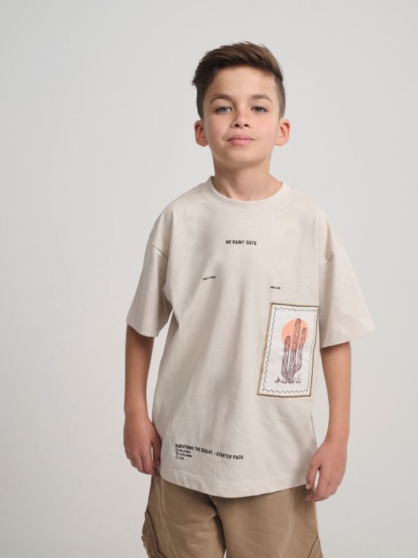 טי-שירט עם הדפס