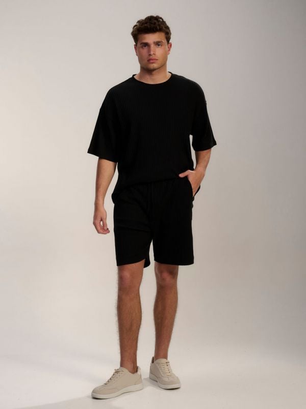 מכנסי סריג קצרים