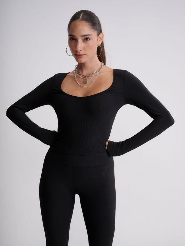 חולצת אקטיב ריב ארוכה