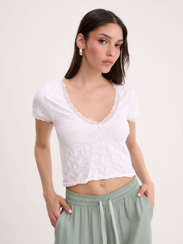 טי-שירט V טקסטורה