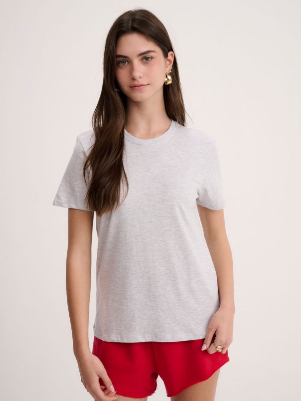 טי-שירט U בייסיק