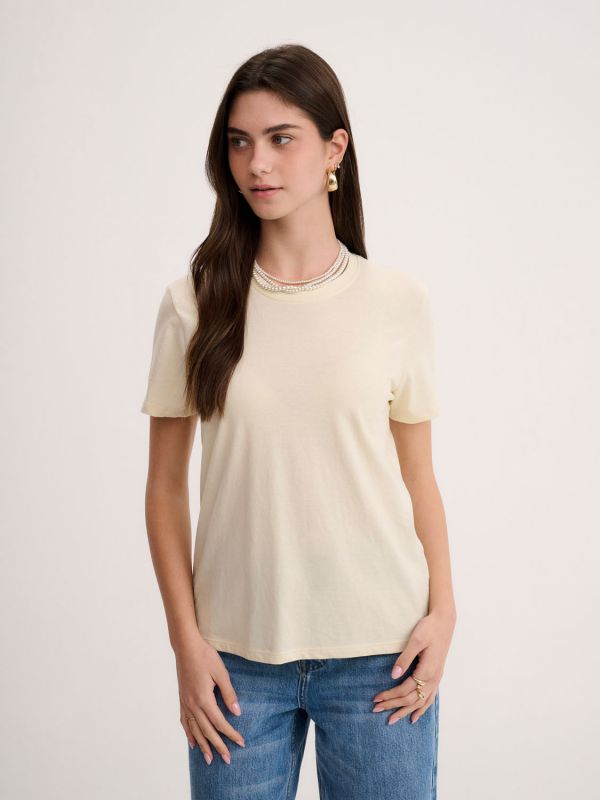 טי-שירט U בייסיק